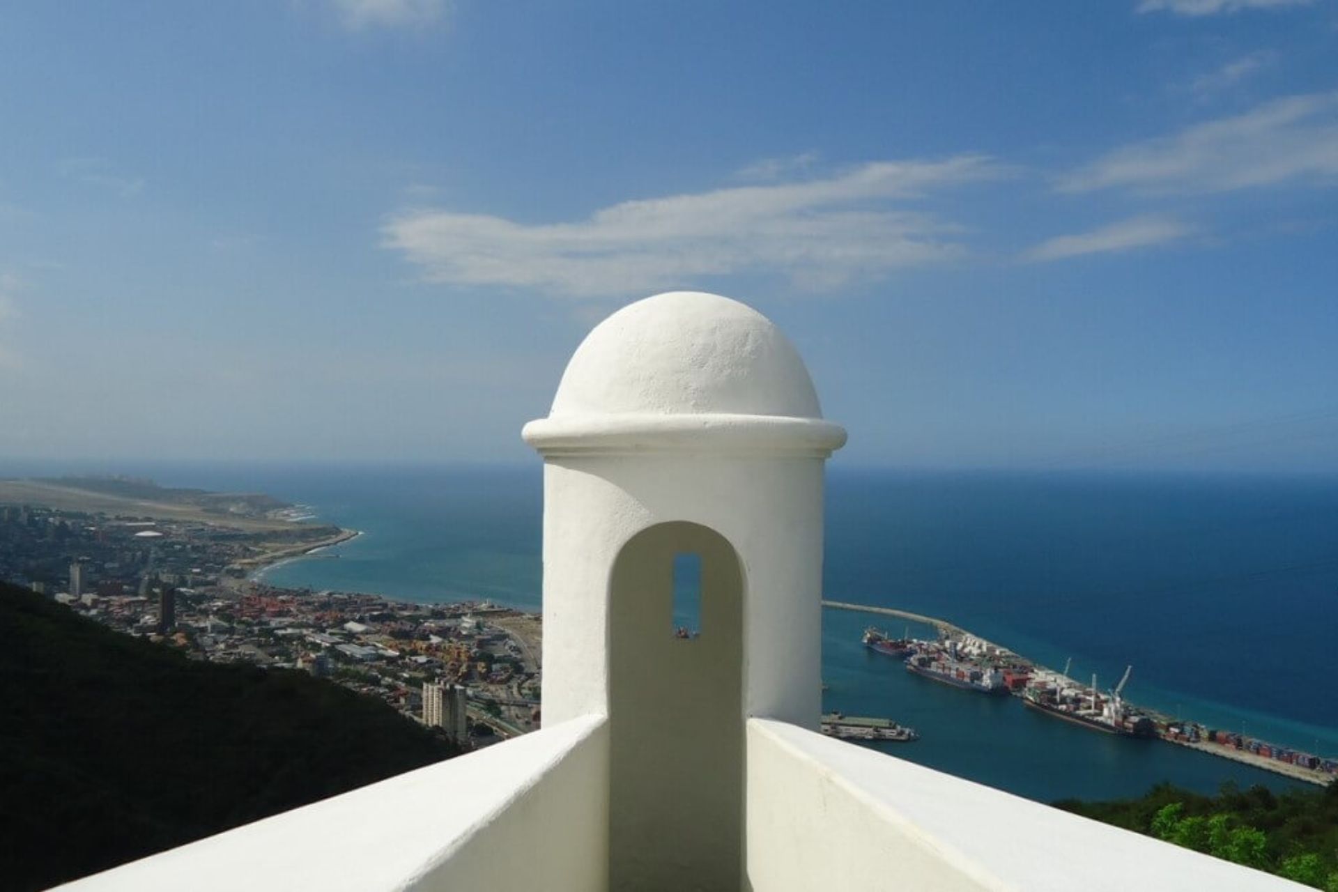 La Guaira desde el fortin