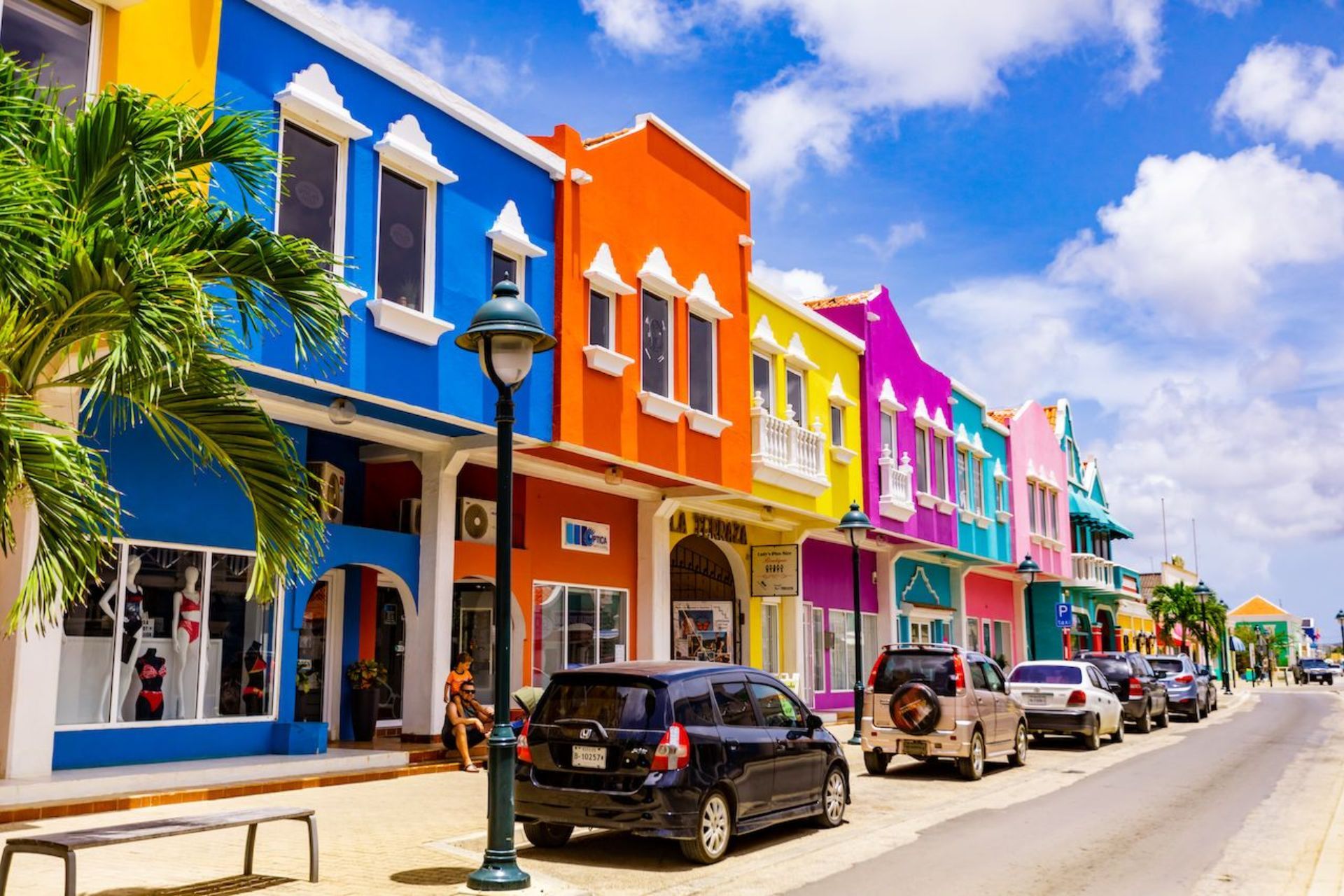 Edificios multicolores en Bonaire
