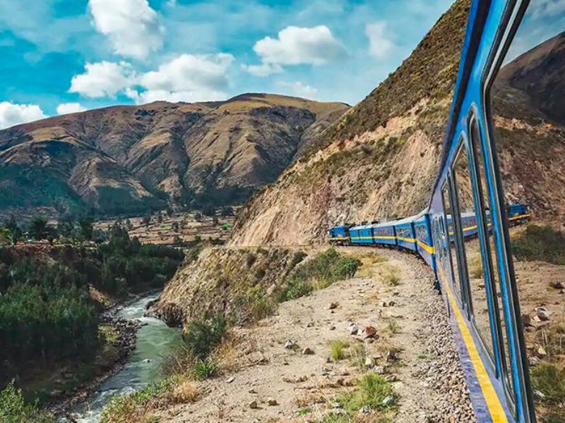 VIAJE A MACHU PICHU EN TREN
